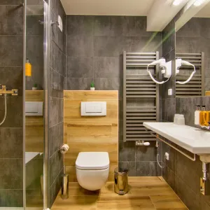 🌲 Rychlá pětka: Vyhraj útěk z reality v Hotelech Srní na Šumavě!