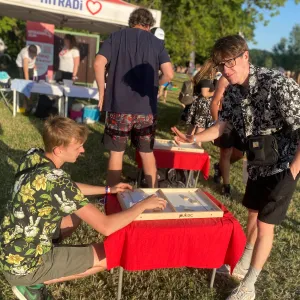 Jedeme za vámi! Pozdravte známé přes éter přímo z Trnkobraní