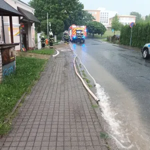 Blesková povodeň zasáhla Valašské Klobouky i Luhačovice