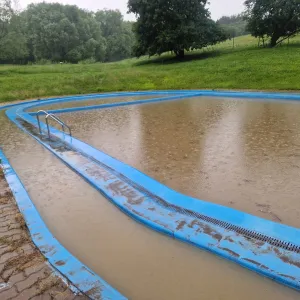 Blesková povodeň zasáhla Valašské Klobouky i Luhačovice