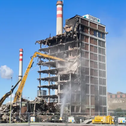 Demolice budovy 34 je přerušená, Cream chce část zachovat