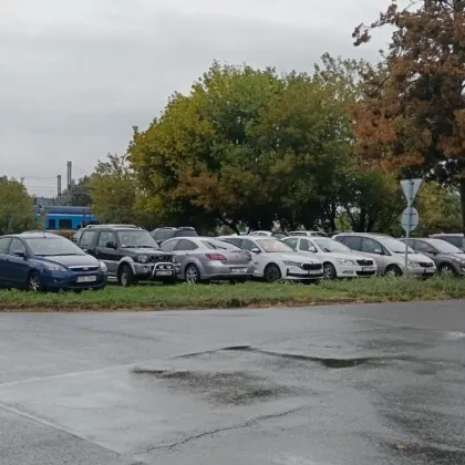 U vlakového nádraží v Otrokovicích vznikne 66 parkovacích míst. Stavba začne v říjnu