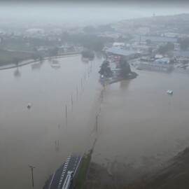 Olšava v Brodě zaplavila i rozvodnu, tisíce lidí byly bez proudu