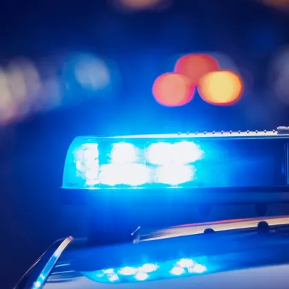 Pohřešovaného chlapce věznil muž na chatě v sousední vesnici