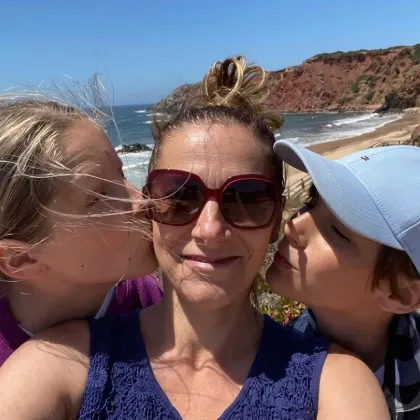 PROSÍME O POMOC: Esterka a Kuba přišli po rodinné tragédii o rodiče a zázemí, budou potřebovat podporu všech